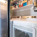 Main Street Tri-Plex Close To Everything!