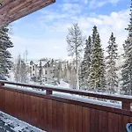 Sundancer Chalet