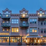 Hotel Columbia