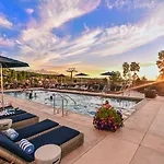 Hotel Madeline And Residences, Collection 4*
