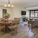 Madeline And Residences, Collection