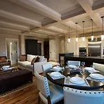 Element 52, Collection Aparthotel