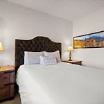 Mountain Village Retreat - Steam Shower & Views