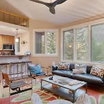 Manitou River House 113 By Avantstay