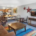 West End Winner - Hot Tub, Parking, Open Kitchen & Living Space Condo