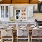 New! Chic European Style Cabin, Short Walk To Ski Home