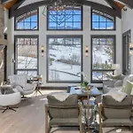 Villa Vista Haus At Country Club - Private Golf And Retreat!