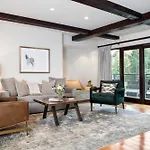 Relais & Chateaux Lumiere By Dunton