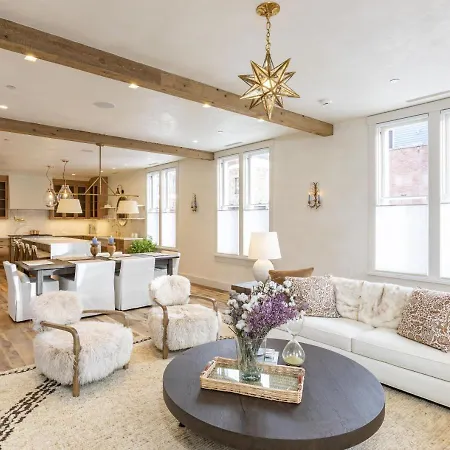 Holiday home Splendid In The Heart Of Town *