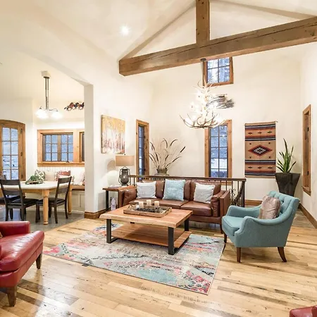 Twin Elk By Exceptional Chalet
