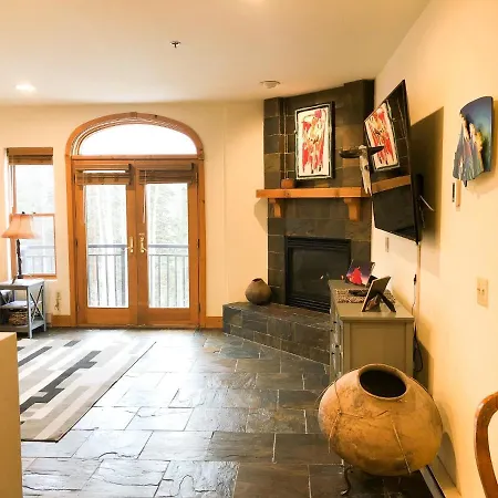 Bear Creek 209a Apartment Telluride