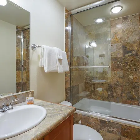 Bear Creek 209a Apartment