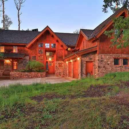 Holiday home Mountain Village Marvel W/ Hot Tub & Gym!