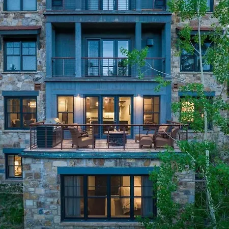 Cassidy Ridge D101 Apartment Telluride