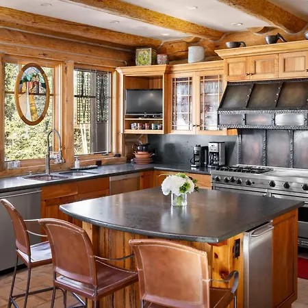 The Bear House On Double - Premier Ski-in-out Location And Amenities *