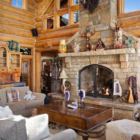 The Bear House On Double - Premier Ski-in-out Location And Amenities Holiday home *