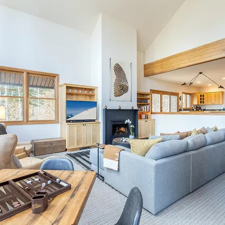Chalet Haven On Hang Glider By Exceptional *