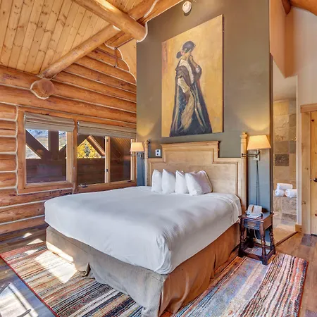 Lodge Mountain *