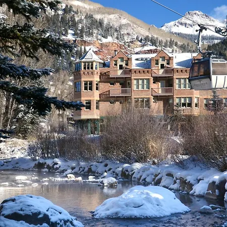 Hotel Hotel Columbia 4*
