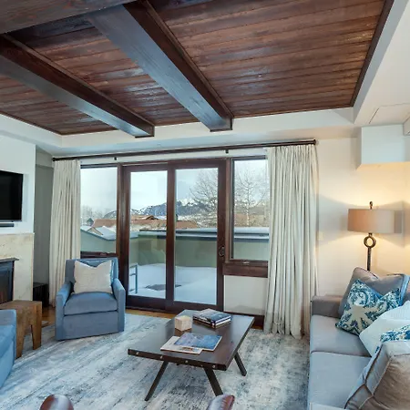 Relais & Chateaux Lumiere By Dunton