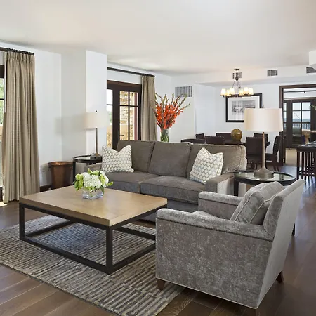 Madeline And Residences, Collection