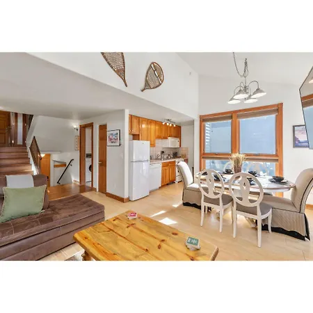 Twin 337 & 338 - Liftside And Hot Tubs Access Apartment