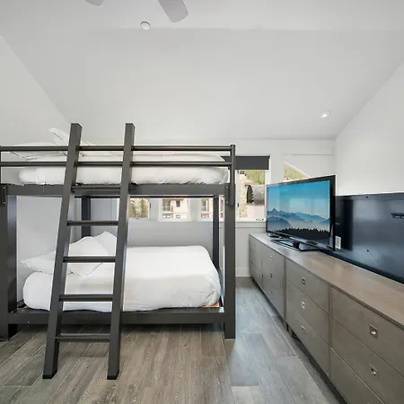 Blue Mesa 2 - 3bd 3ba Sleeps 8 -12 Telluride