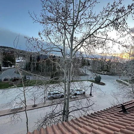 Blue Mesa 2 - 3bd 3ba Sleeps 8 -12 Apartment *