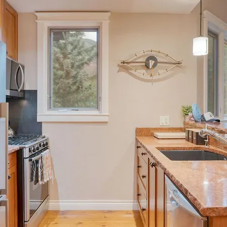 Manitou River House 113 By Avantstay Apartment *