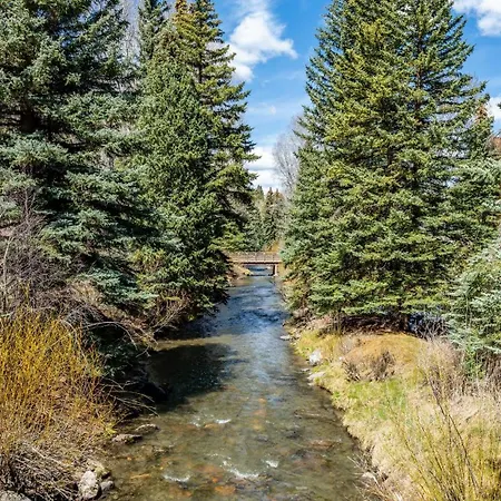 Apartment Manitou River House 113 By Avantstay *