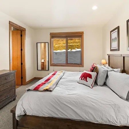 Terraces ~ Meadow View Holiday home Telluride
