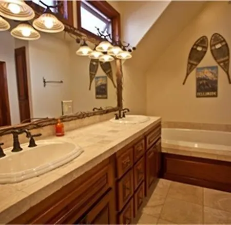 Pacific Street Townhome Telluride