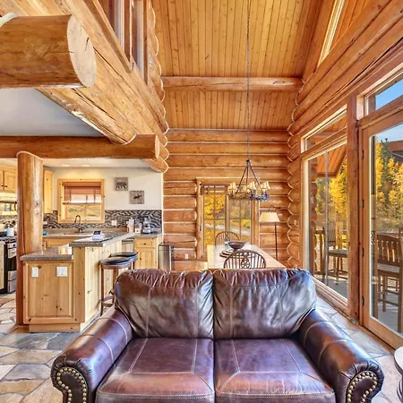 Lodge Mountain *