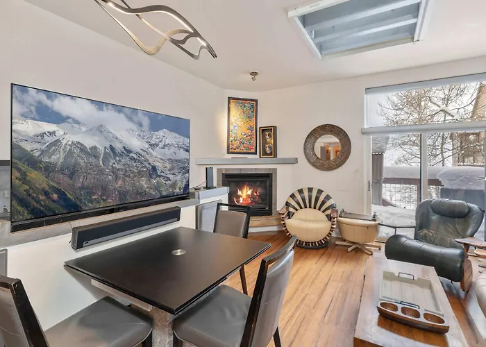 Remodeled Luxury Condo - Skii In Skii Out