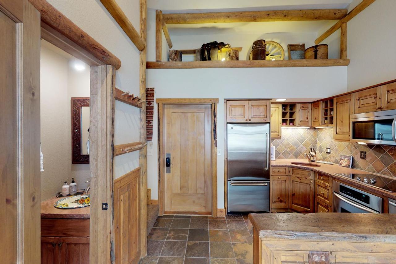 Columbia 10 - Columbia Breeze Telluride