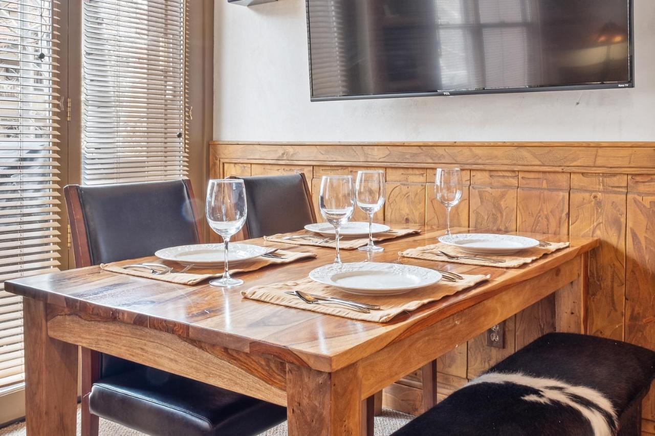 Columbia 10 - Columbia Breeze *