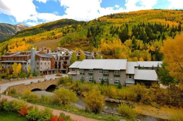 Riverfront, Blocks To - Mtn Views, Hot Tub At Viking 217 Apartment Telluride