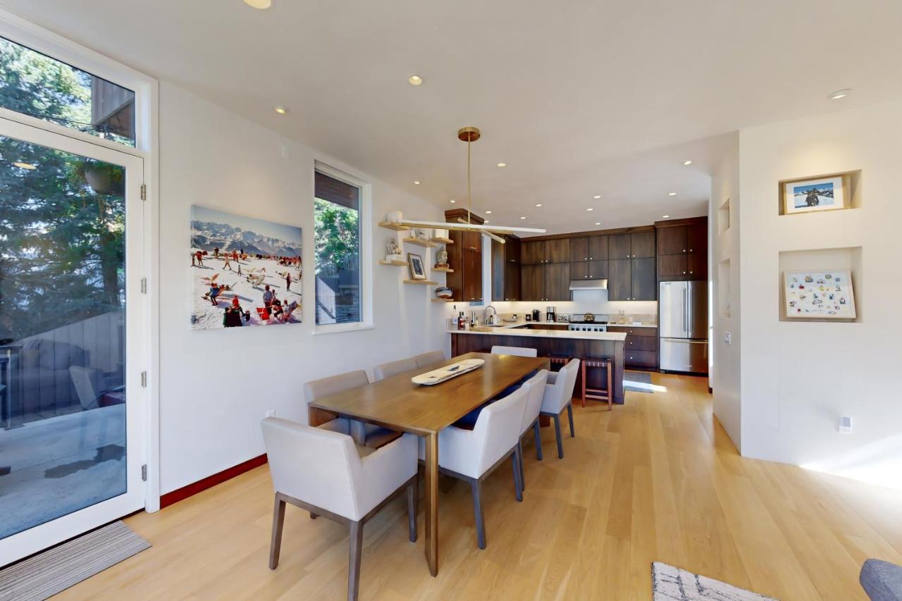 Sunset Ridge 267 Hotel