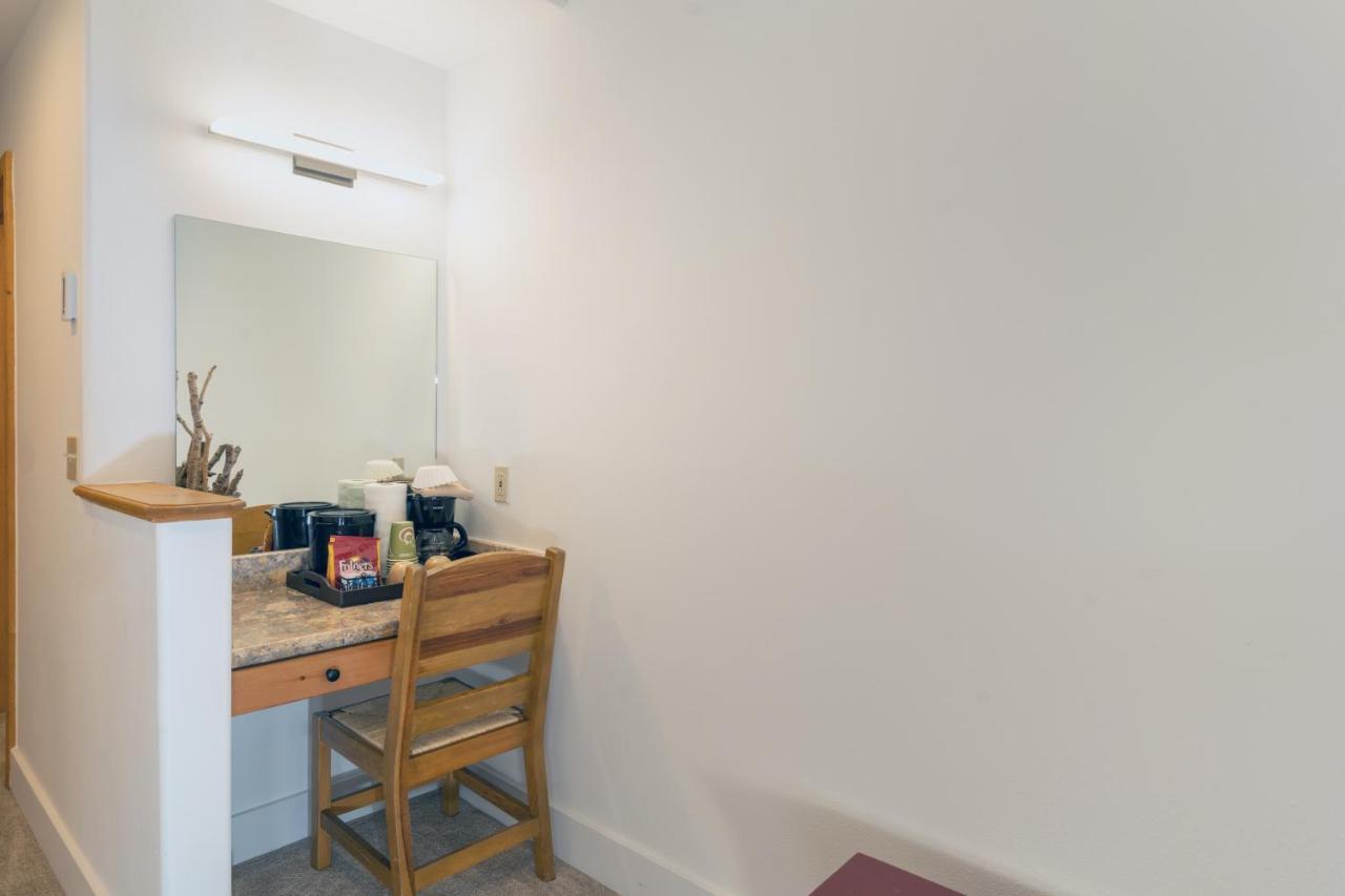 Bear Creek 205 By Alpine Apartment *