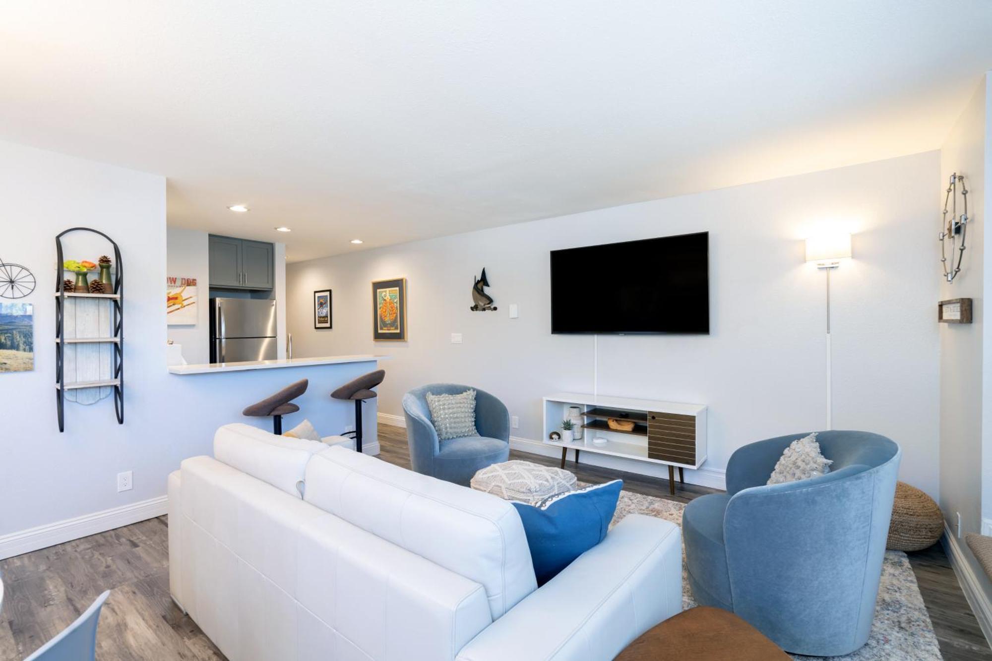 Holiday home Sweet Updated In Out 1 Bedroom Etta Place Too