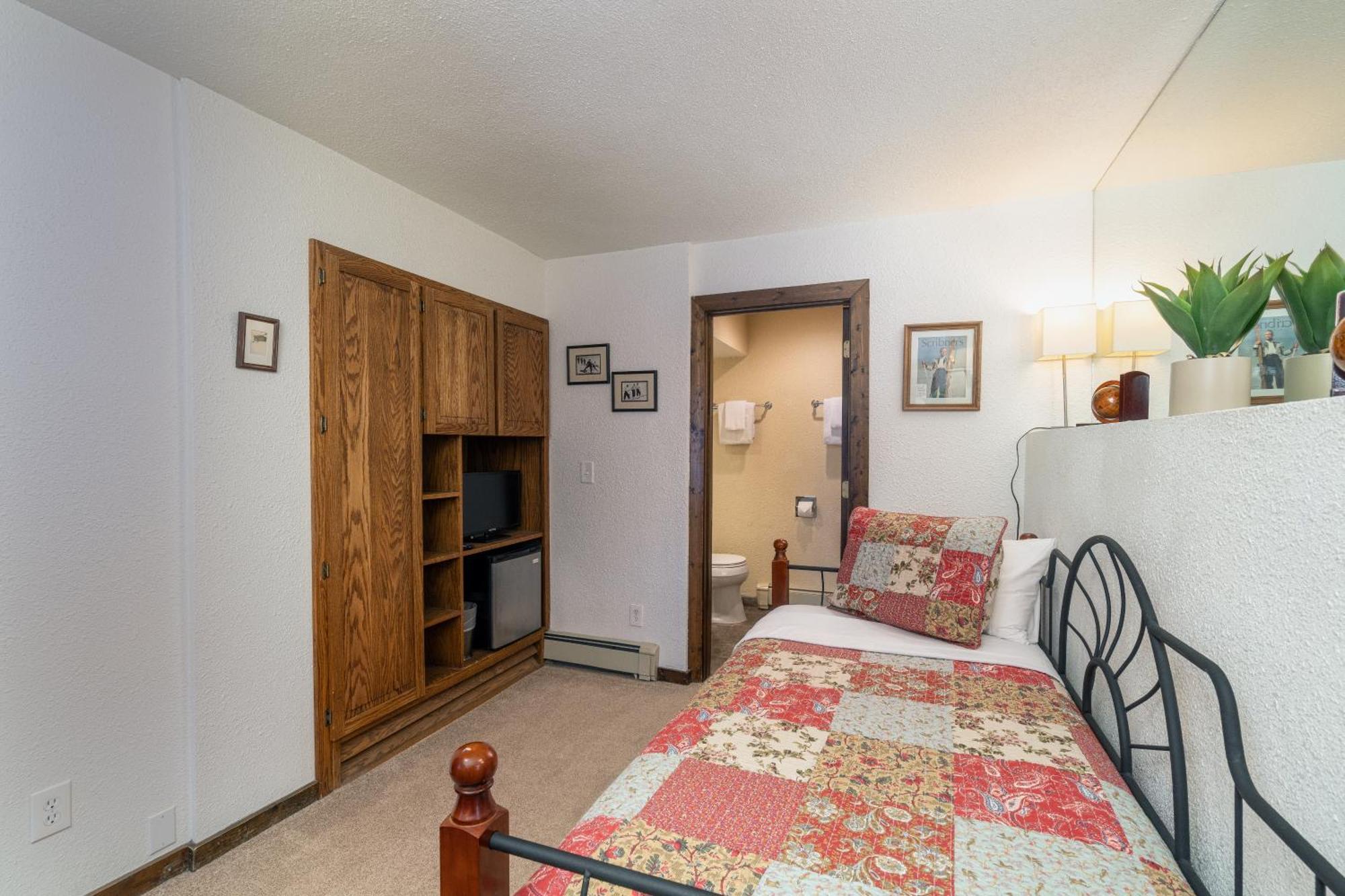 Hotel Manitou 4 By Alpine