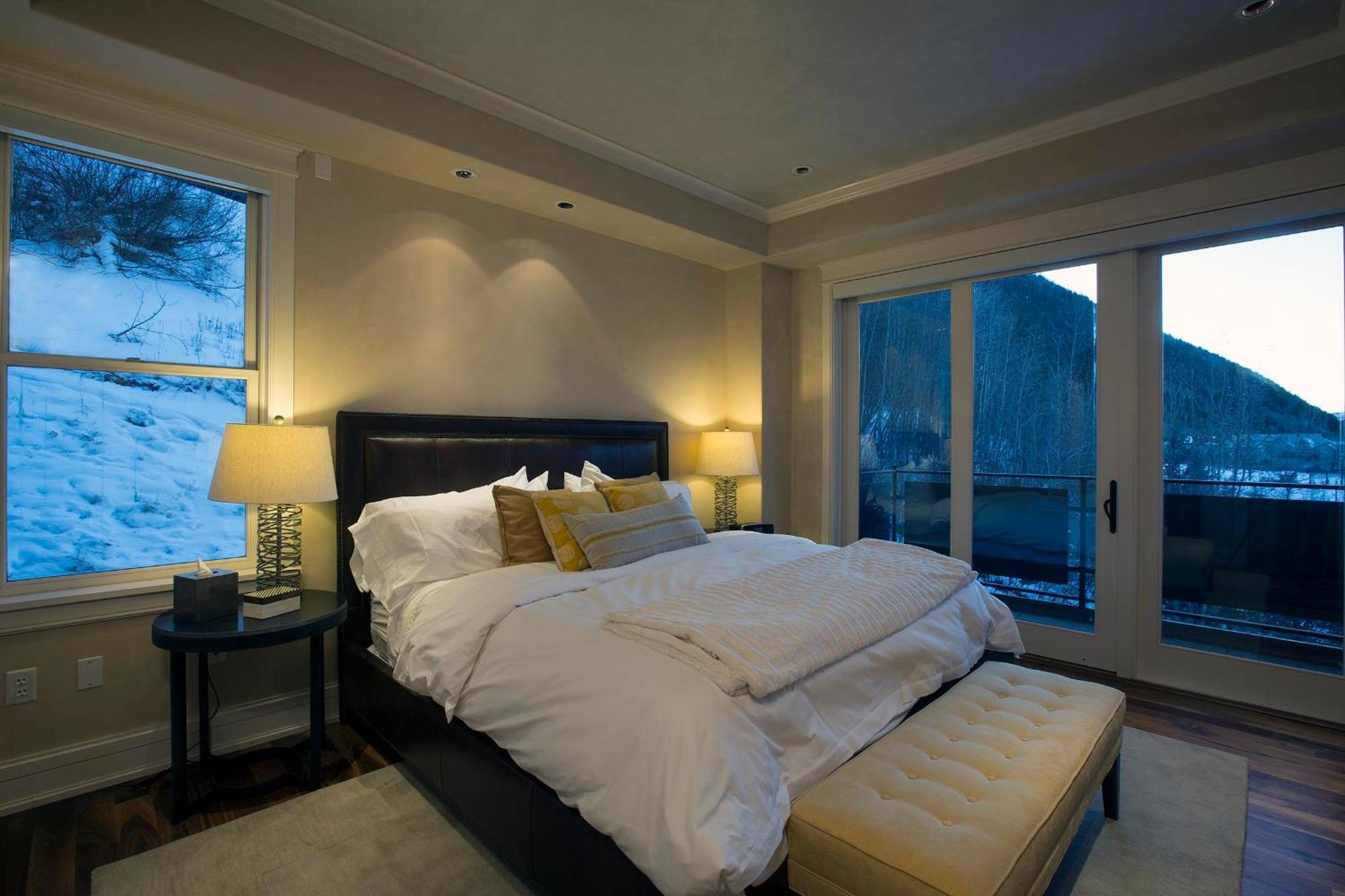 The Residences At Element 52