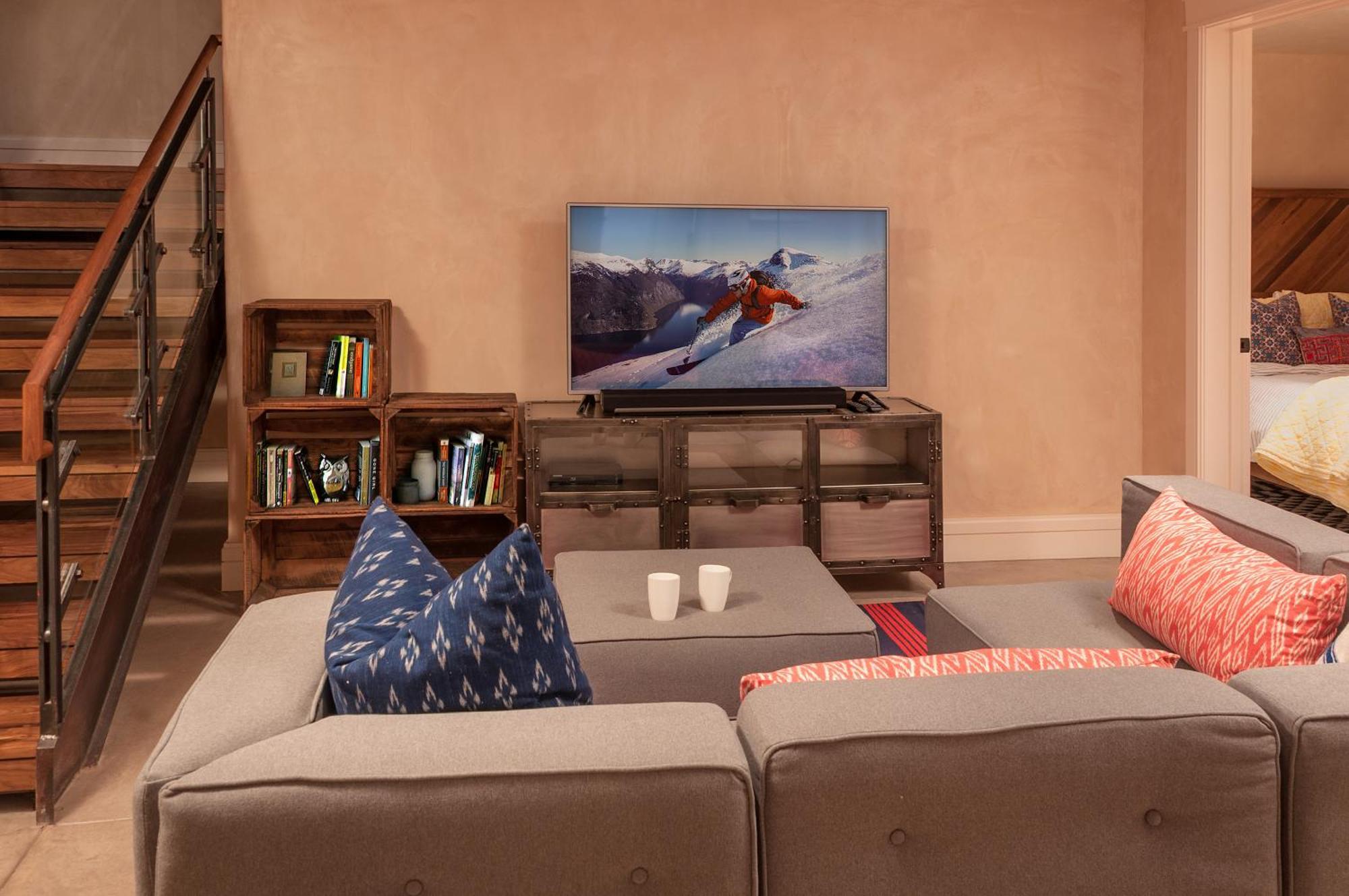 Element 52, Collection 5*