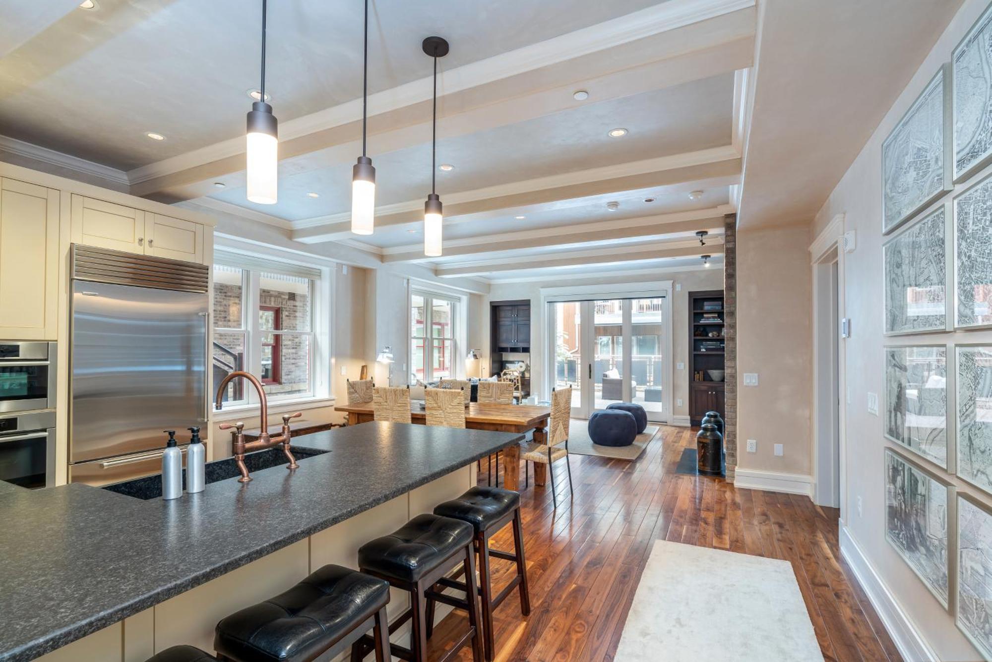 Element 52, Collection Aparthotel 5*