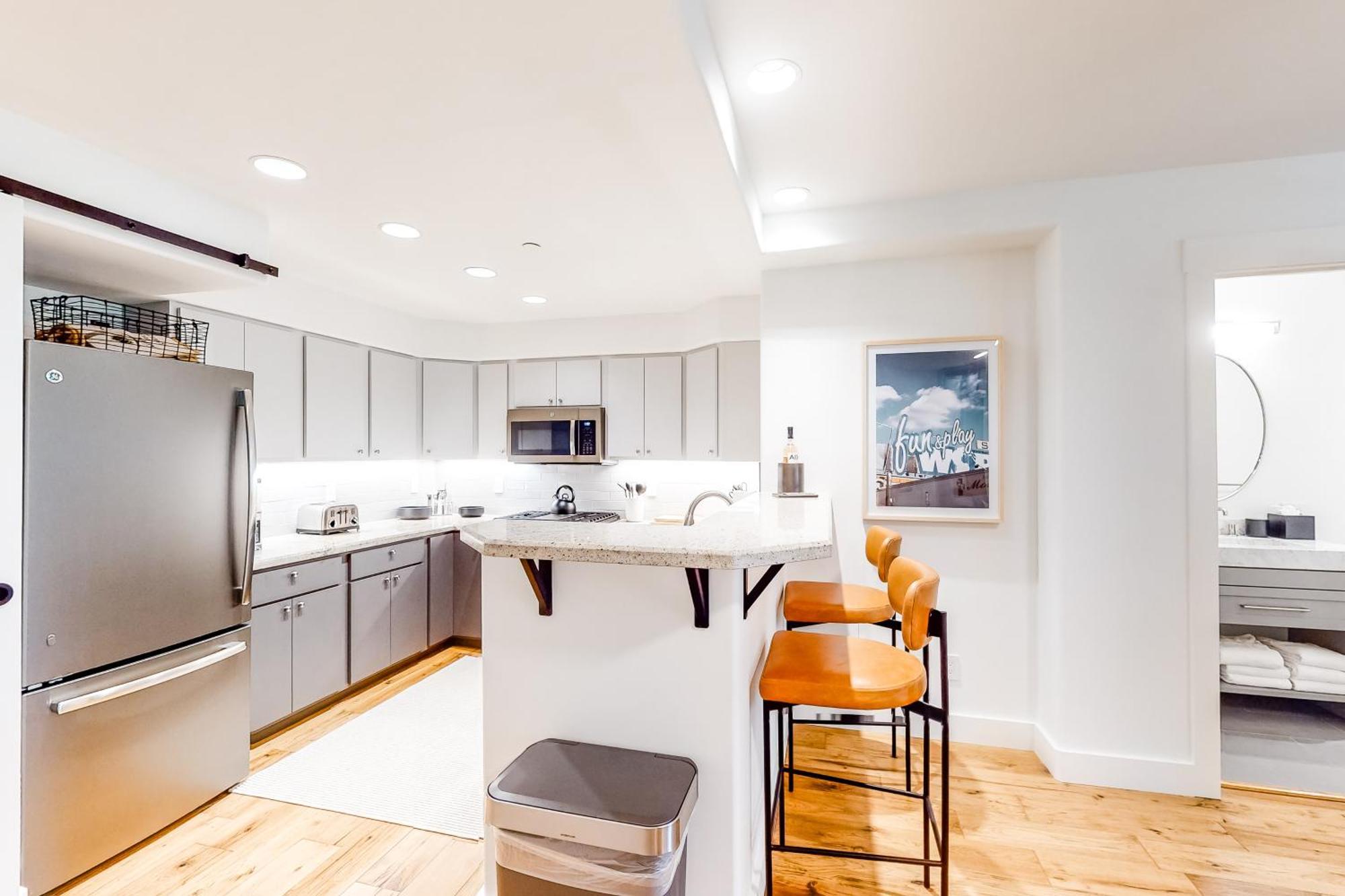 Ballard South Apartment