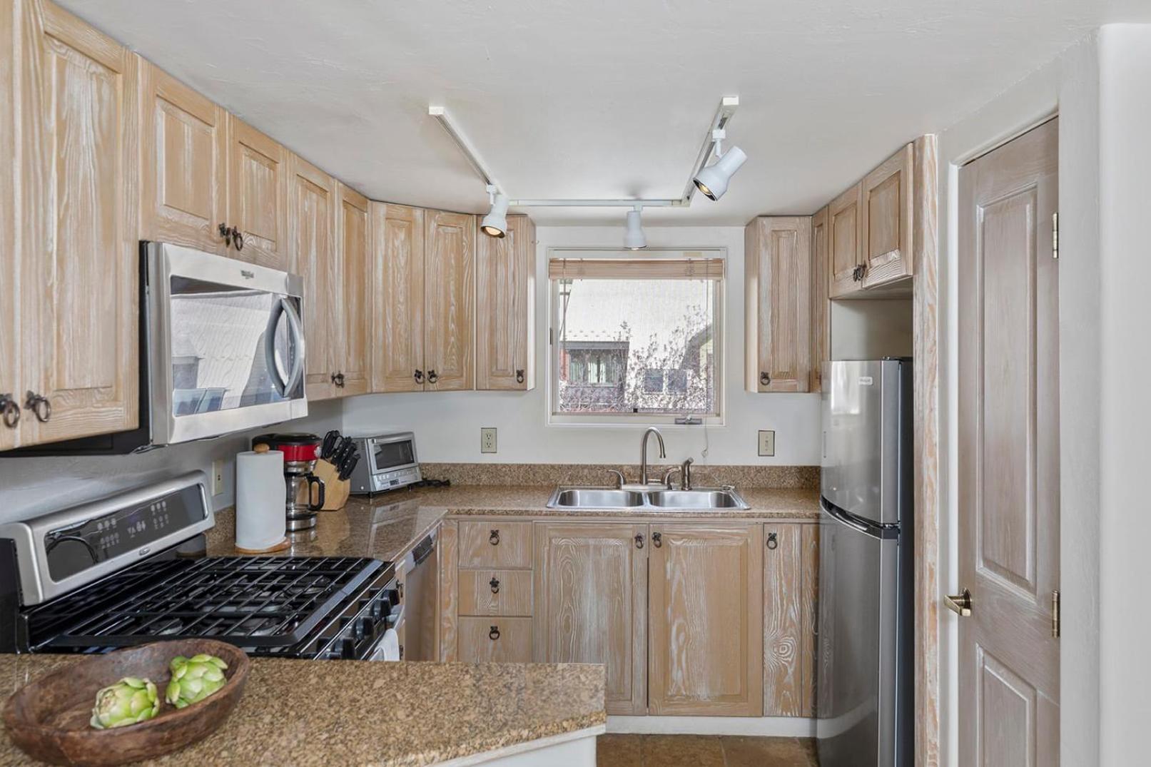 Luxury - Open For Bluegrass *