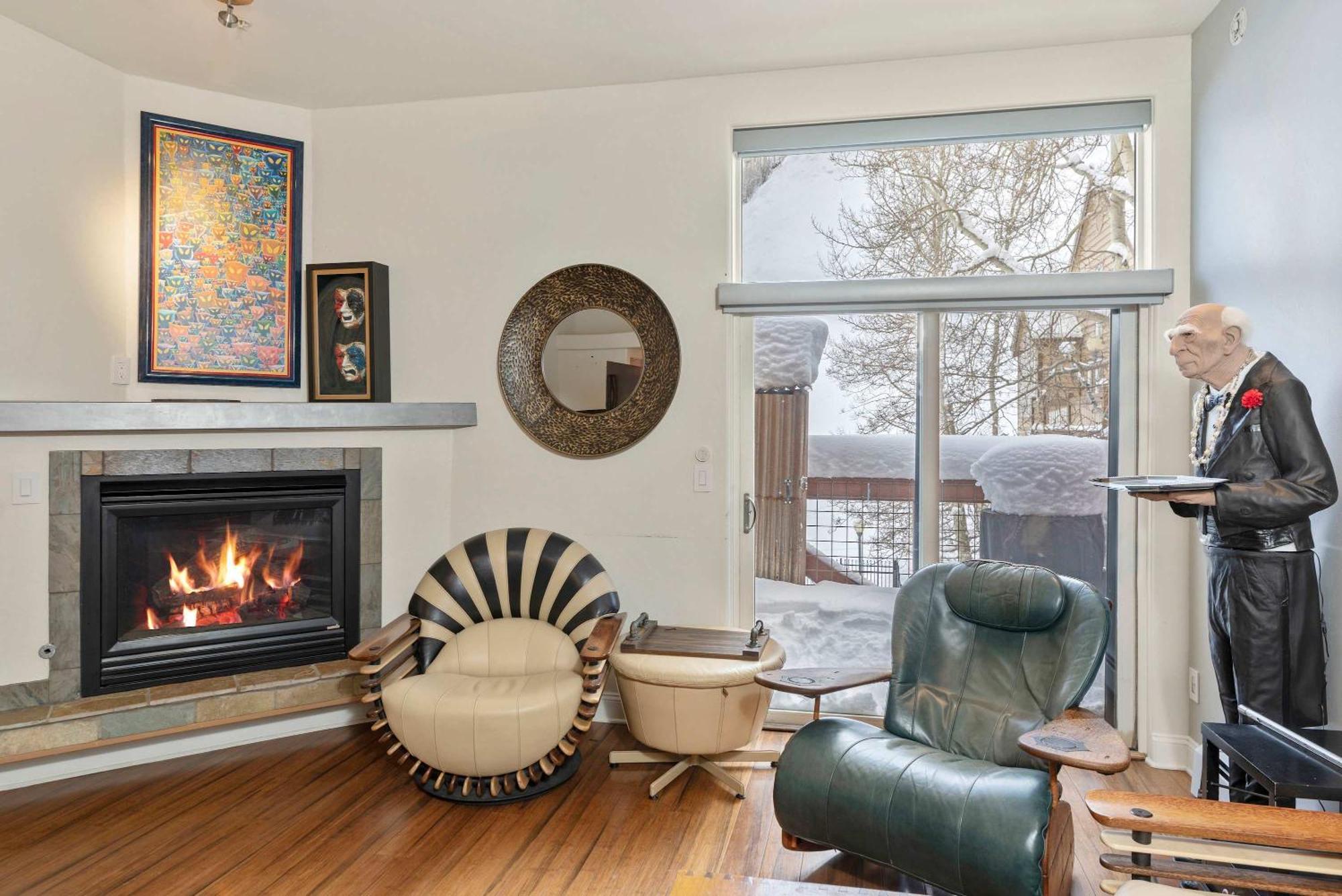 Remodeled Luxury - Skii In Skii Out Holiday home *