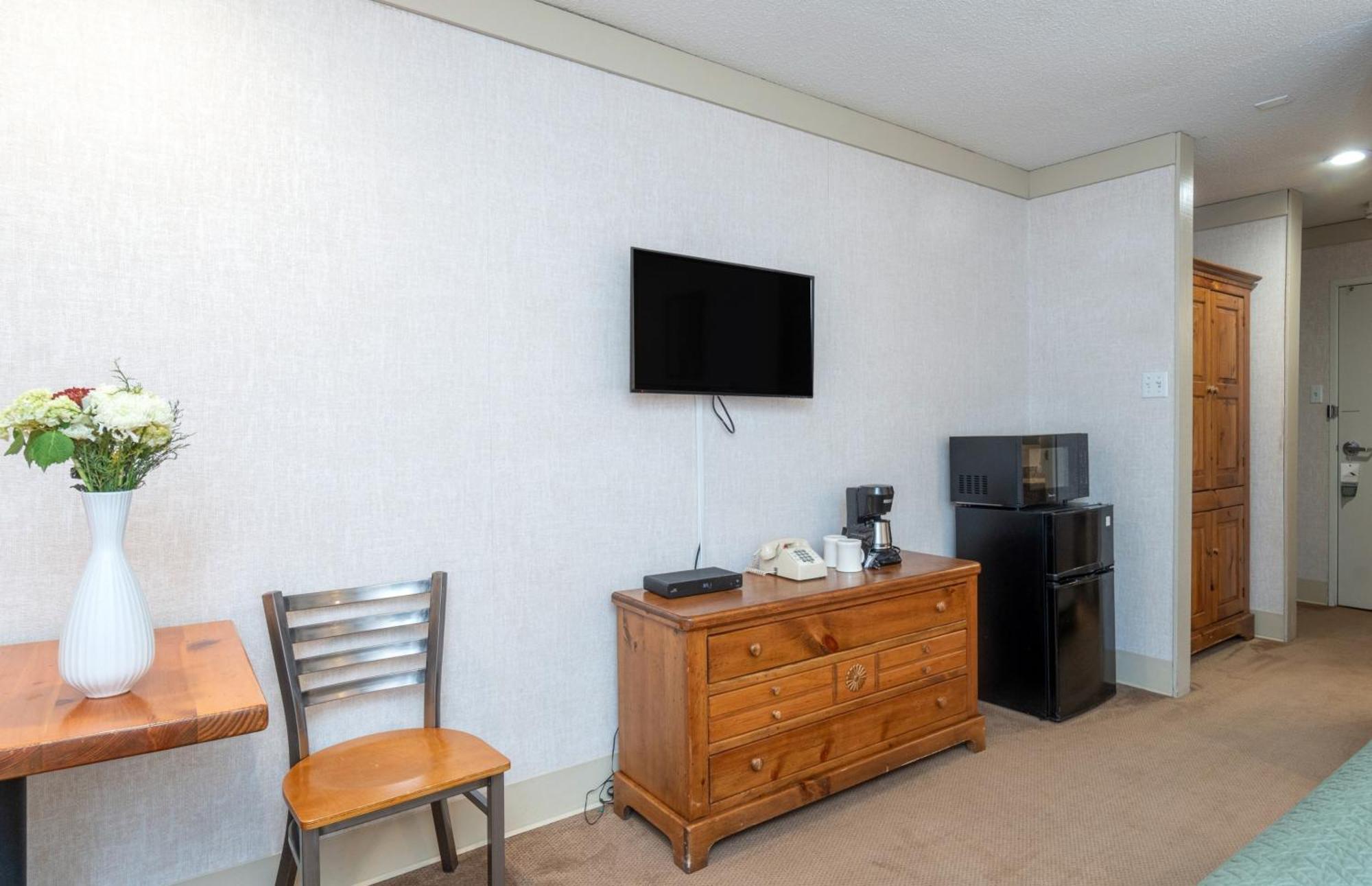 Standard Double Room * Telluride