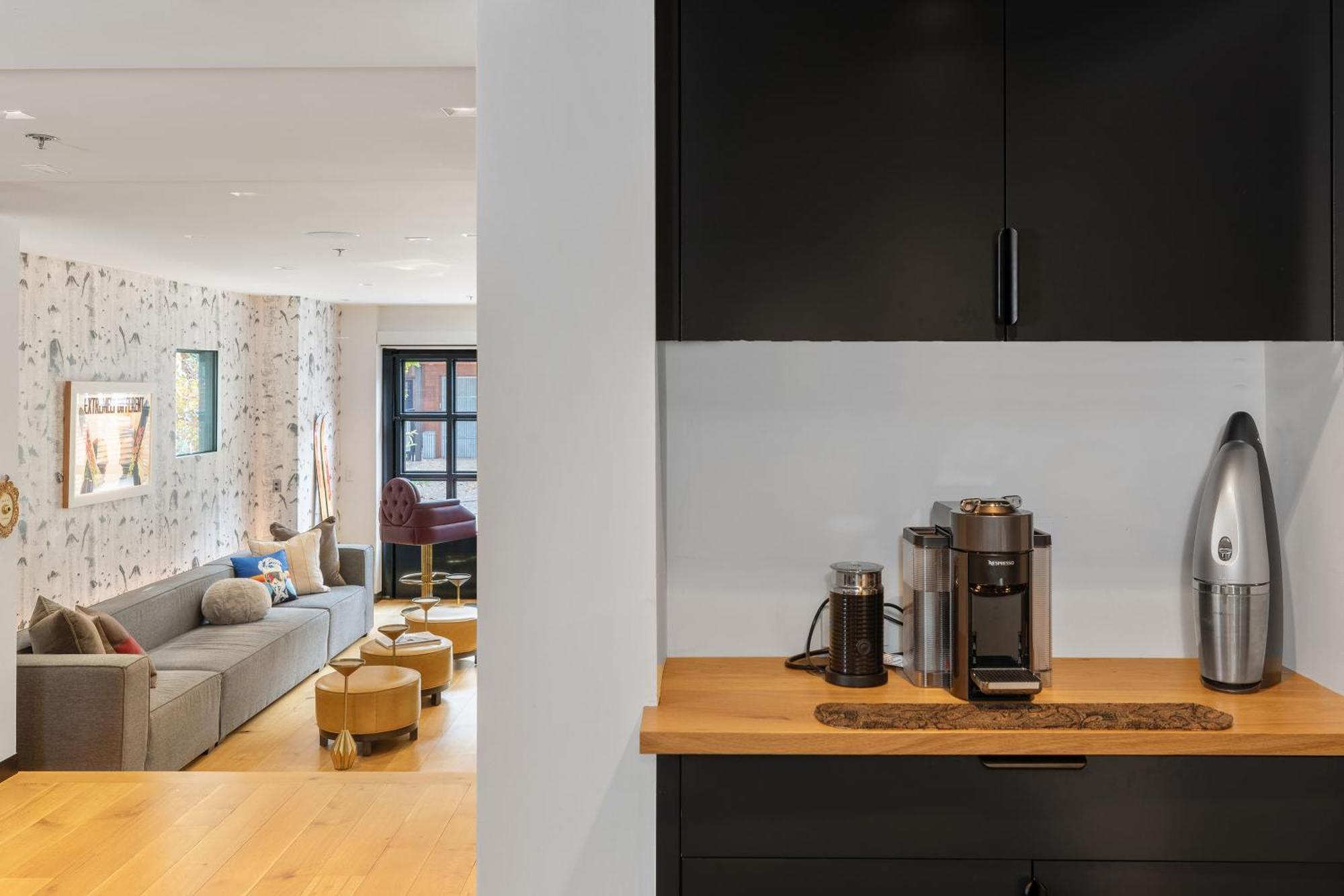 Villa Spritz House By Exceptional *