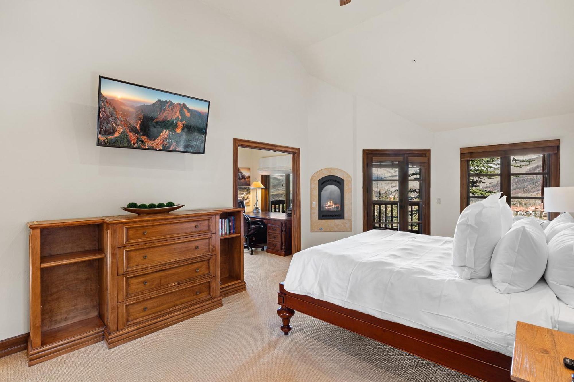 Skiside At Lorian By Exceptional *